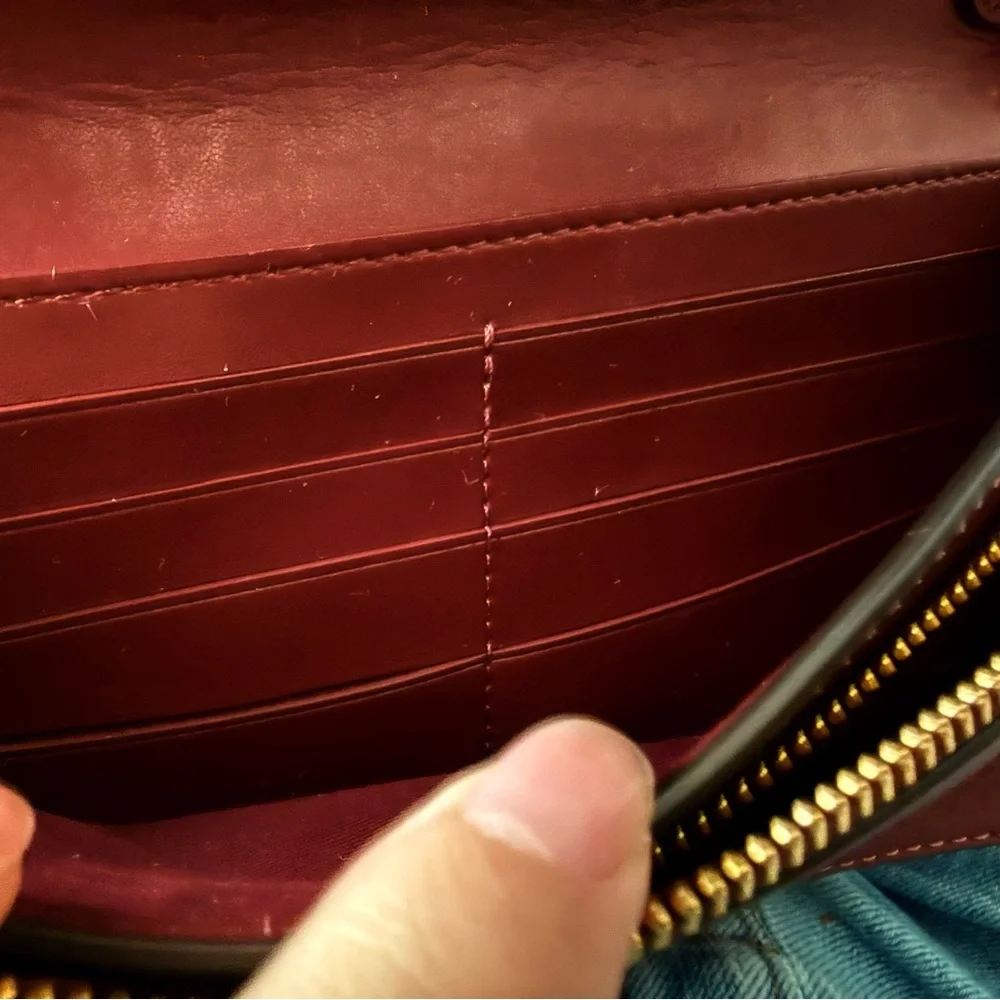 Coach Anna Foldover crossbody clutch with linear rainbow quilting - Picture 7 of 10